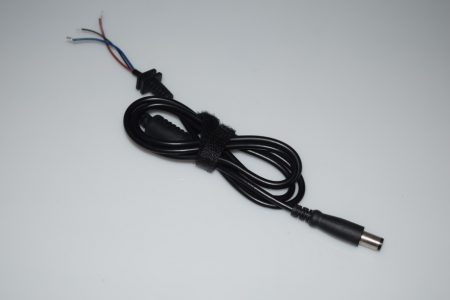 Cable Adaptador Portátil Plug Central (7,3mmx5,1mm) CABLE-7,3X5,1